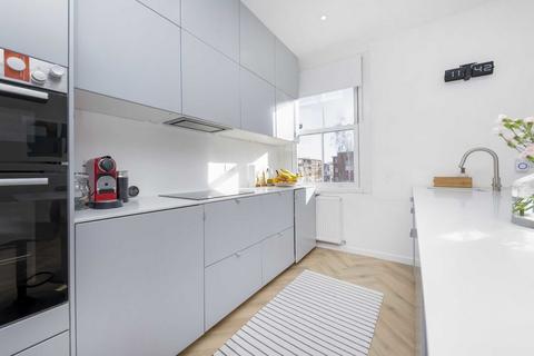 3 bedroom flat for sale, West End Lane, London NW6