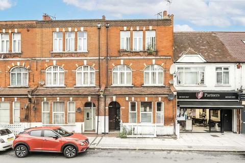 3 bedroom flat for sale, Finchley Road, London NW11