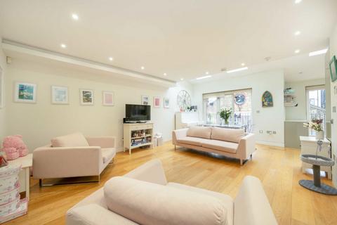 3 bedroom flat for sale, West End Lane, London NW6