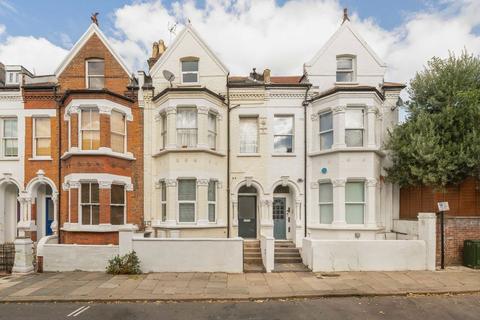 2 bedroom flat for sale, Cotleigh Road, London NW6