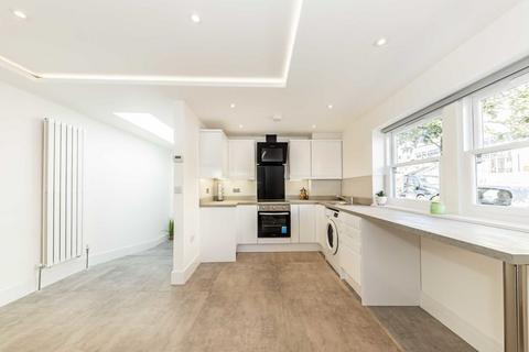 1 bedroom flat for sale, Palmerston Road, London NW6