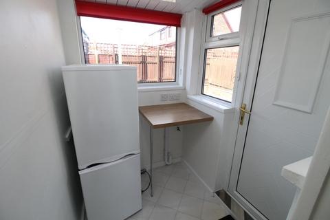 1 bedroom terraced bungalow to rent, Grangeville Avenue, Stockton-On-Tees