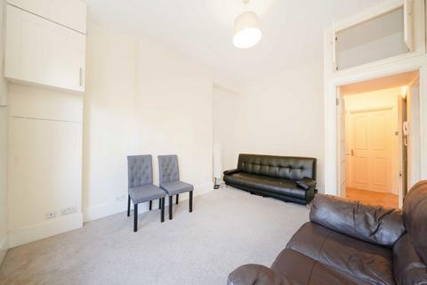 1 bedroom flat to rent, Gascony Avenue, London NW6