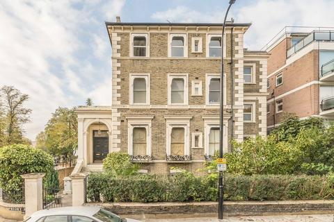 4 bedroom flat to rent, Priory Road, London NW6