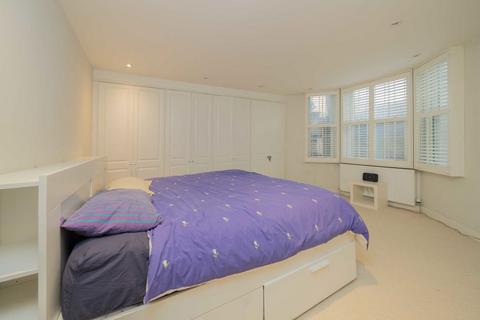 1 bedroom flat for sale, Talgarth Road, London W14