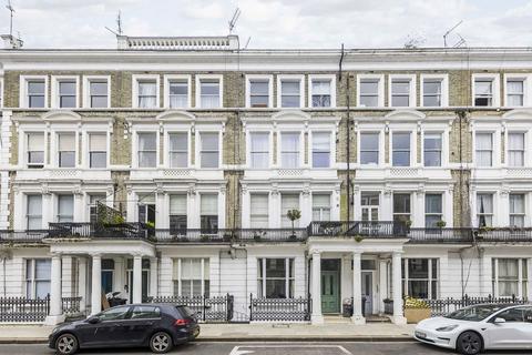 3 bedroom flat for sale, Castletown Road, London W14