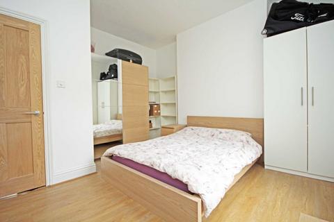 1 bedroom flat for sale, Gunterstone Road, London W14