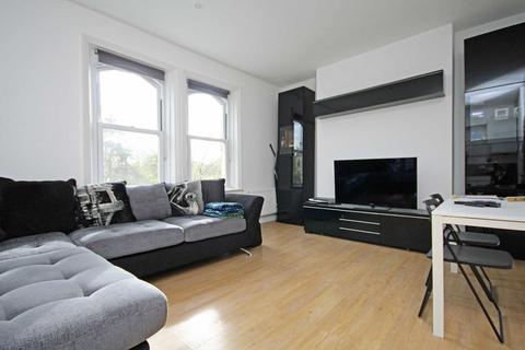 1 bedroom flat for sale, Gunterstone Road, London W14