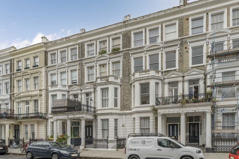 2 bedroom flat for sale, Castletown Road, London W14