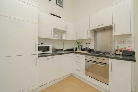 2 bedroom flat for sale, Castletown Road, London W14