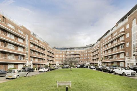 2 bedroom flat for sale, Barons Keep, London W14