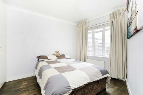 2 bedroom flat for sale, Barons Keep, London W14