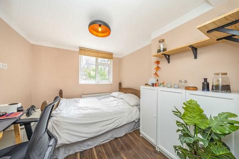 2 bedroom flat for sale, Talgarth Road, London W14