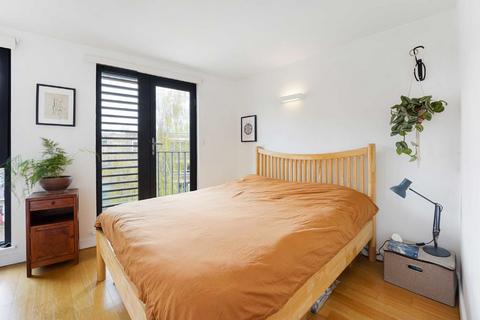 1 bedroom flat for sale, Star Road, London W14