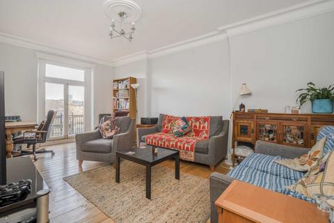 4 bedroom flat for sale, Beaumont Avenue, London W14