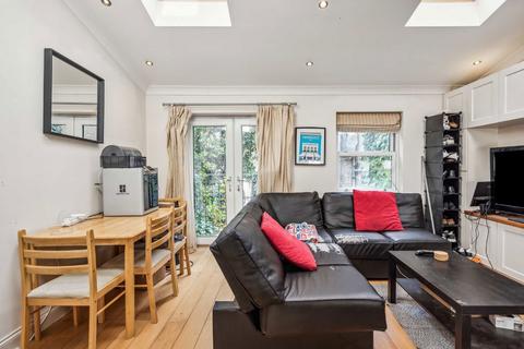 2 bedroom flat to rent, Aspenlea Road, London W6