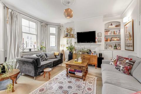 3 bedroom flat to rent, Edith Road, London W14