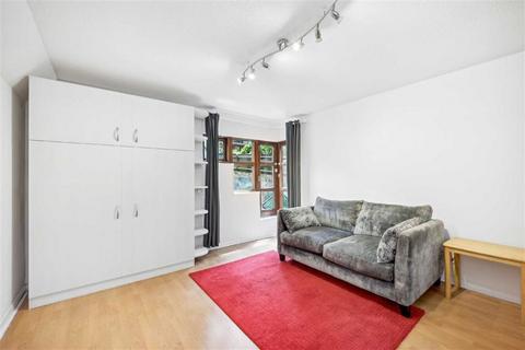 Studio for sale, Moreton Street, London SW1V