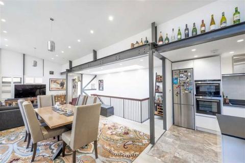 3 bedroom detached house for sale, Montaigne Close, London SW1P