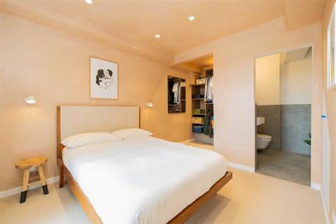 2 bedroom flat for sale, Denbigh Street, London SW1V