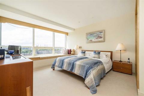 2 bedroom flat for sale, Grosvenor Road, London SW1V