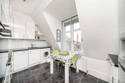 3 bedroom flat for sale, Westminster Palace Gardens, London SW1P