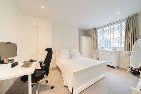 2 bedroom flat for sale, Moreton Terrace, London SW1V