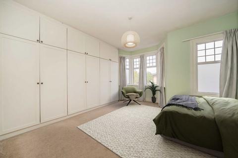 2 bedroom house for sale, Mill Road, London SW19