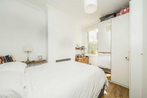 1 bedroom flat for sale, Cowper Road, London SW19