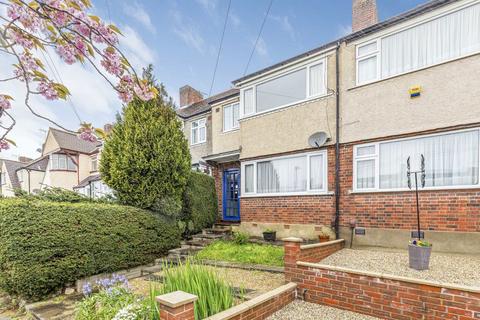 3 bedroom terraced house for sale, Rougemont Avenue, Morden SM4