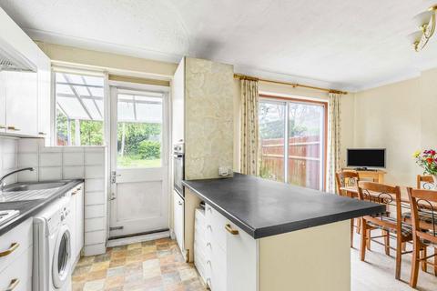 3 bedroom terraced house for sale, Rougemont Avenue, Morden SM4