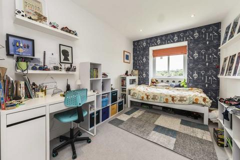 54 Barham Road, London, SW20 0ET