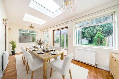 4 bedroom semi-detached house for sale, Worple Road, London SW20