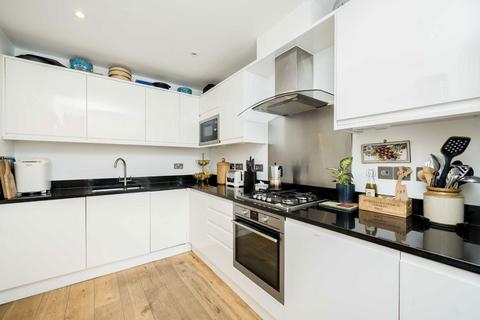 3 bedroom terraced house for sale, Barton Mews, Wimbledon SW19