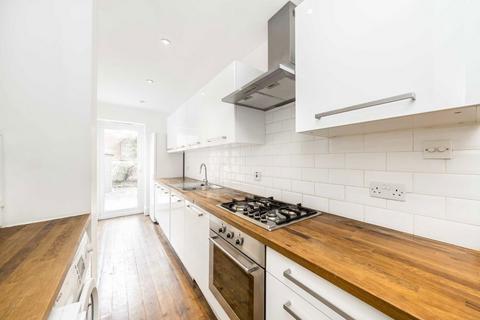 1 bedroom flat for sale, Tennyson Road, London SW19