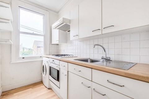 2 bedroom flat for sale, Cowdrey Road, London SW19