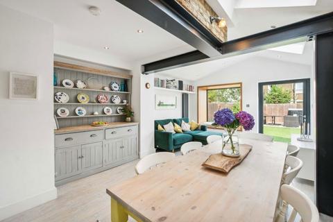 4 bedroom semi-detached house for sale, Milton Road, London SW19