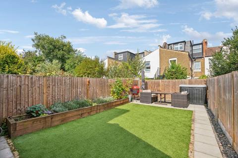 31 Milton Road, London, SW19 8SF