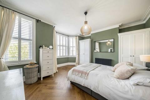 4 bedroom terraced house for sale, Hamilton Road, London SW19