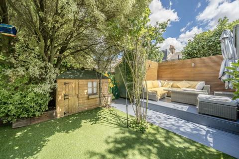 89 Hamilton Road, London, SW19 1JG