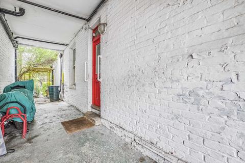 127 Gladstone Road, London, SW19 1QS