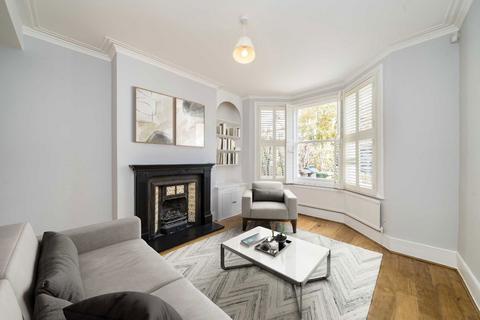 64 Hamilton Road, London, SW19 1JF