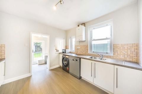 3 bedroom terraced house for sale, Oxford Avenue, London SW20