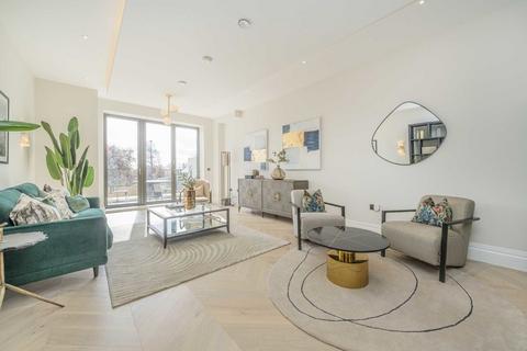 5 bedroom semi-detached house for sale, Cottenham Park Road, London SW20