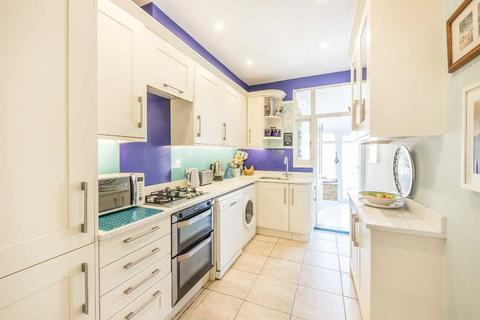 48 Melbourne Road, London, SW19 3BA
