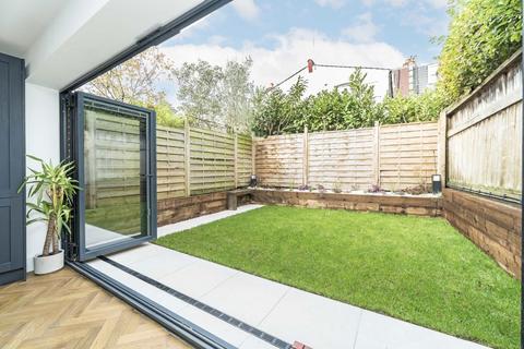 47 Strathearn Road, London, SW19 7LH