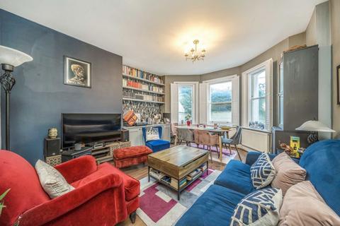 2 bedroom flat for sale, Worple Road, London SW20