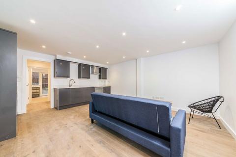 1 bedroom flat to rent, Elm Grove, London SW19