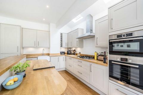 4 bedroom semi-detached house for sale, Watery Lane, London SW20