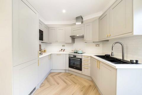 2 bedroom detached house for sale, Havelock Road, London SW19